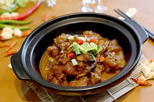 湘土情:牛蹄王&牛筋牛腩煲