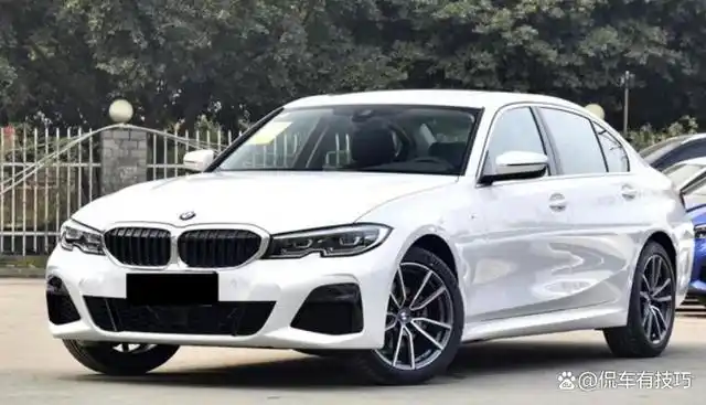 预算30万入手豪华轿车,中意宝马3系却担心无法驾驭?具体怎么样