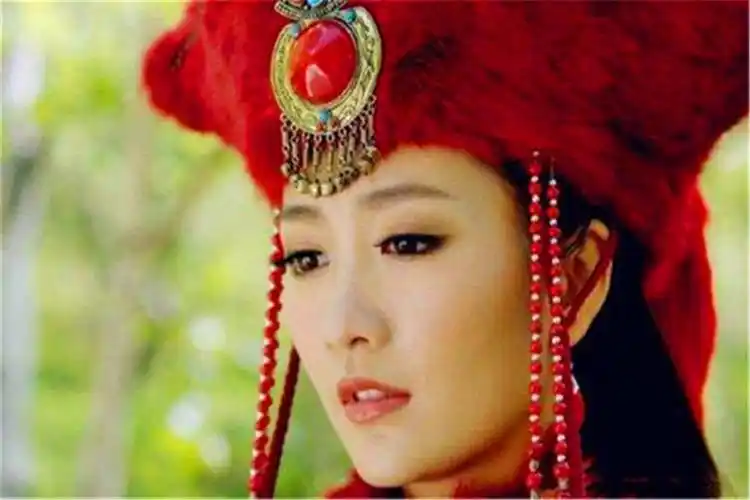 成吉思汗的女人 成吉思汗一共有多少个老婆-知道啦