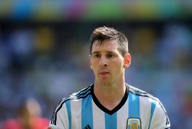 分享两组2014年世界杯梅西绝杀伊朗高清组图929292梅西超话