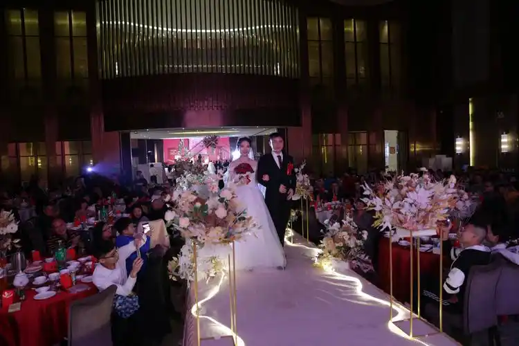 我们结婚啦,2020年12月13日黄国灿和邱少珍在阳江市名豪酒店举行婚礼