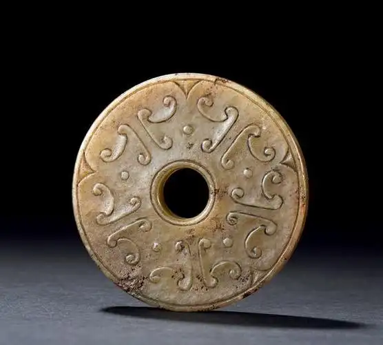 宋 青玉如意云纹璧