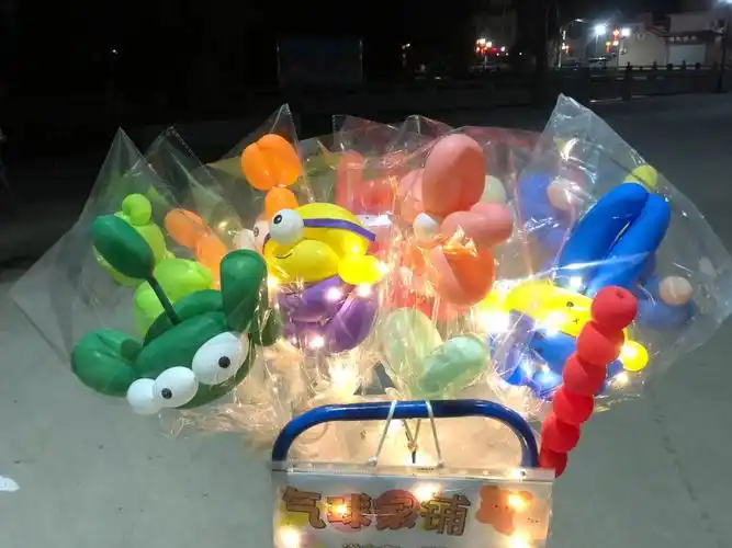 新手摆摊气球公仔