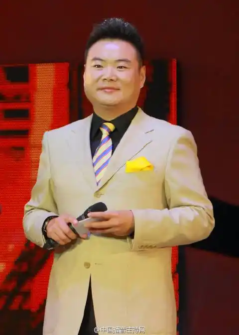 马力:华东师范大学播音主持艺术系主任,副教授,硕士研究生导师;中国