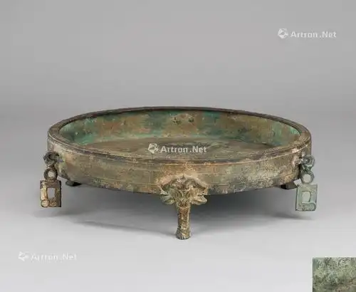 1674汉代bc206ad220年作青铜夔龙纹双耳三足水盘