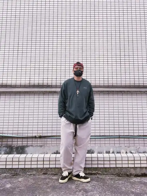 ootd微胖男生穿搭简约的黑白搭配