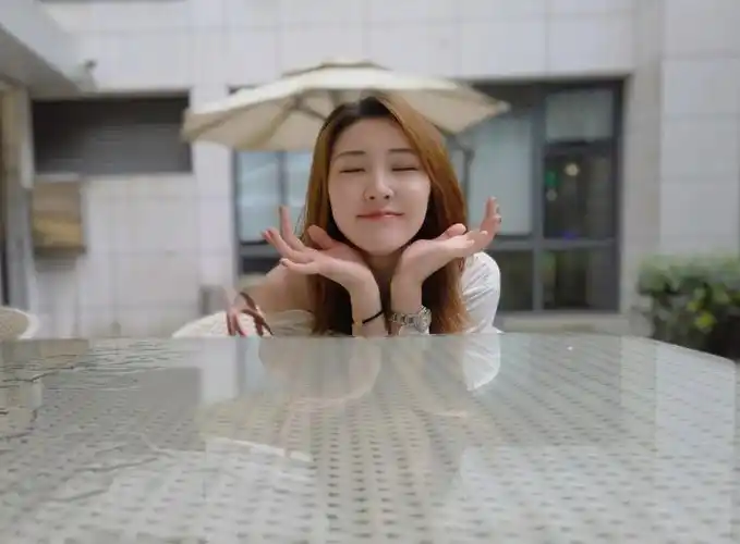 一组大头贴照片