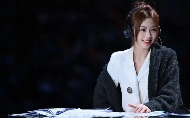 王者荣耀双语解说高天云:永不言弃,永远充满斗志|专访