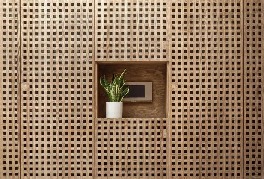 9 万块木质件组成房屋内所有的