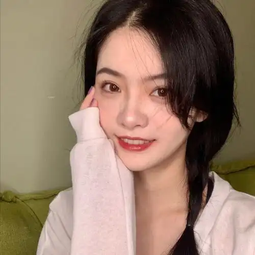 抖音最火微信头像女