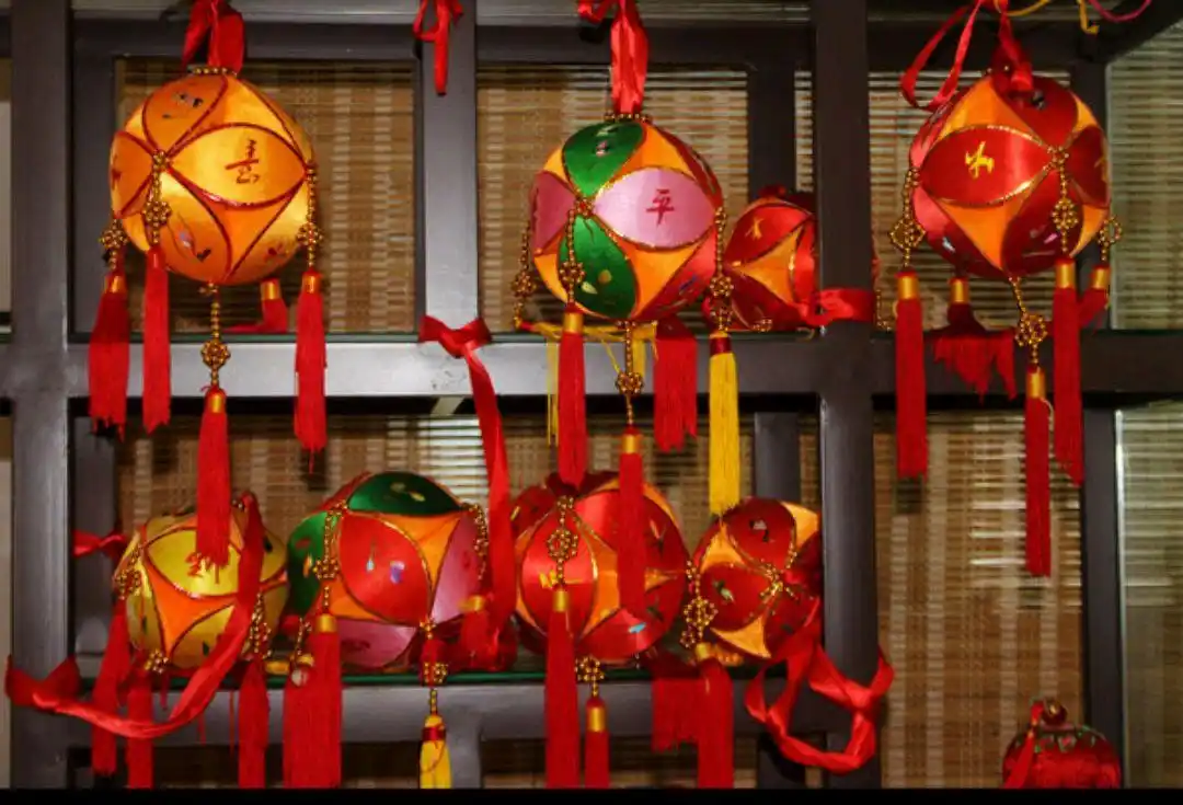 壮族文化之绣球——爱情的代名词