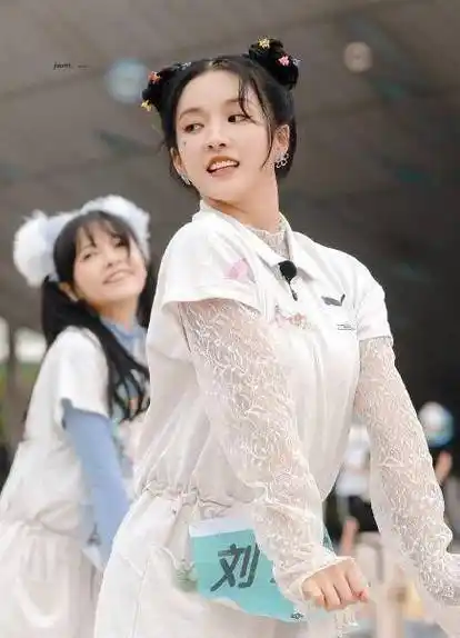 张艺凡爱哭,希林颜值不符,陈卓璇最犀利_时候_实力_长相