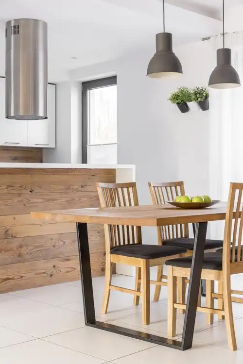 豪华厨房餐桌室内设计