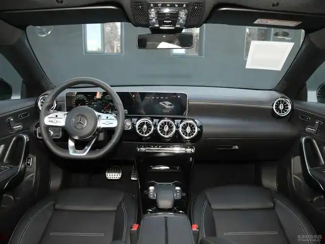 奔驰cla级 2021款 cla 200 4matic 四门轿跑车内饰材料怎么样 奔驰cla
