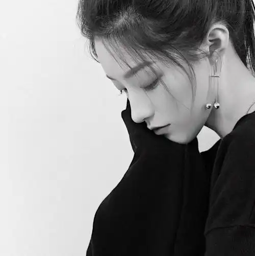 单身女头像,女生头像图片-回车桌面