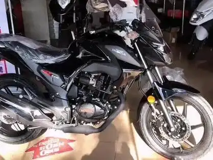 老大哥订的五羊本田幻影150到货!