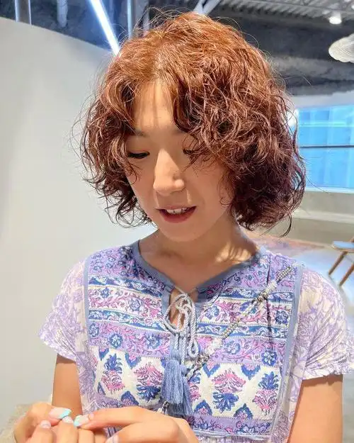 发型有哪些,这三种少不了,利落洋气很有气质|短发|脸型|烫发|卷发|微