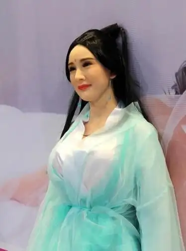 惊现杨幂版充气娃娃,抹黑三生三世白浅,刘恺威能睡得着?