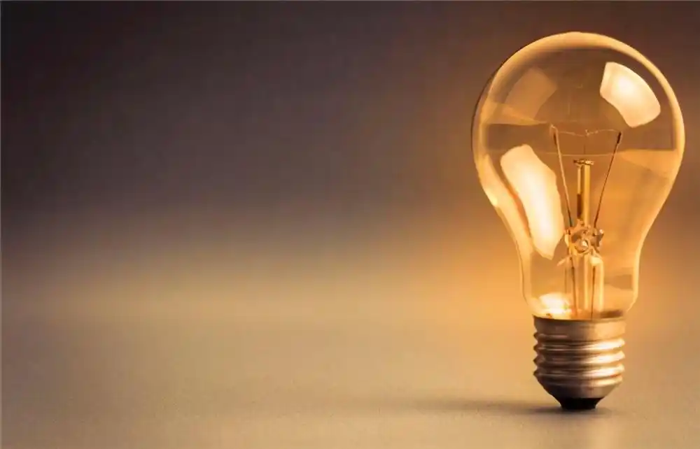 一颗白炽灯泡,原本可以亮100年,背后却是鲜为人知的奸商阴谋_腾讯新闻