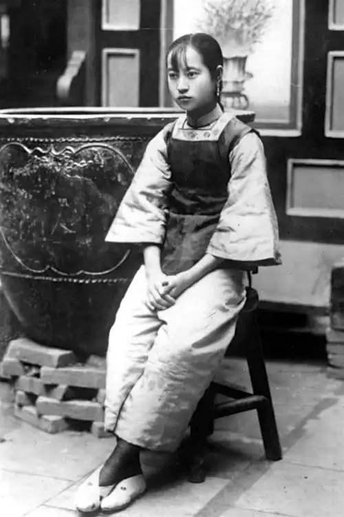 历史老照片民国时期的女性服饰