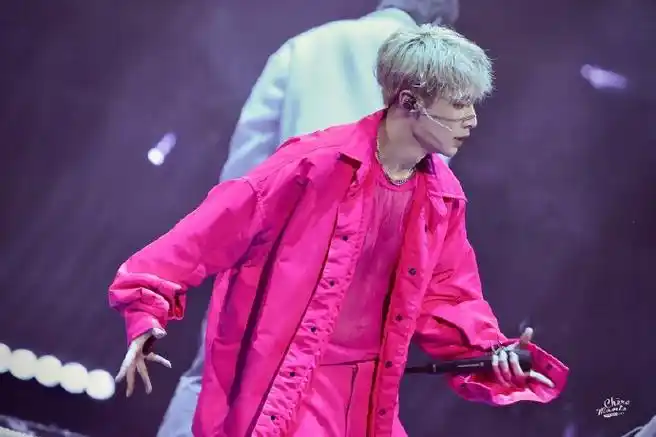 张艺兴krump之王##微博之夜##张艺兴舞台王者