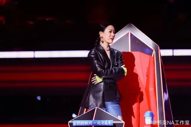 那英本周剧照奉上～每一次聆听和转身都是源于内心的热爱#中国好声