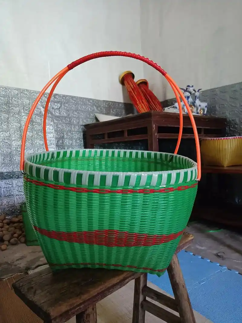 手工编织小篮子,有想要的联系我. - 抖音
