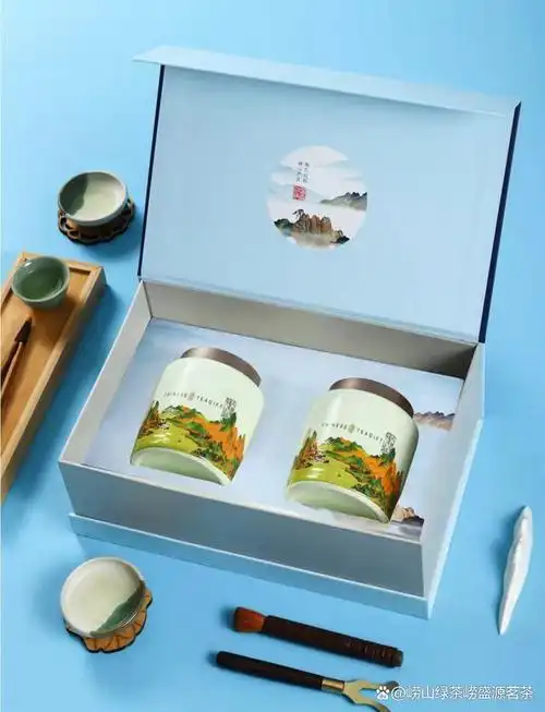 平时喝崂山绿茶时一般都是简装,所谓简装就是用茶袋简单的包装一下,都