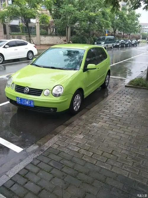 【图】求一台老四眼菠萝_polo论坛_汽车之家论坛