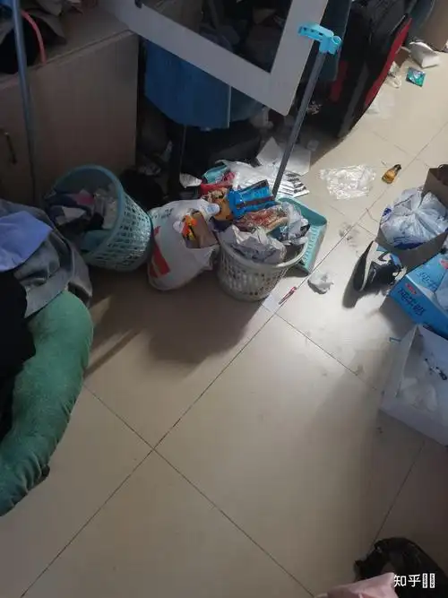宿舍环境能脏差到什么样