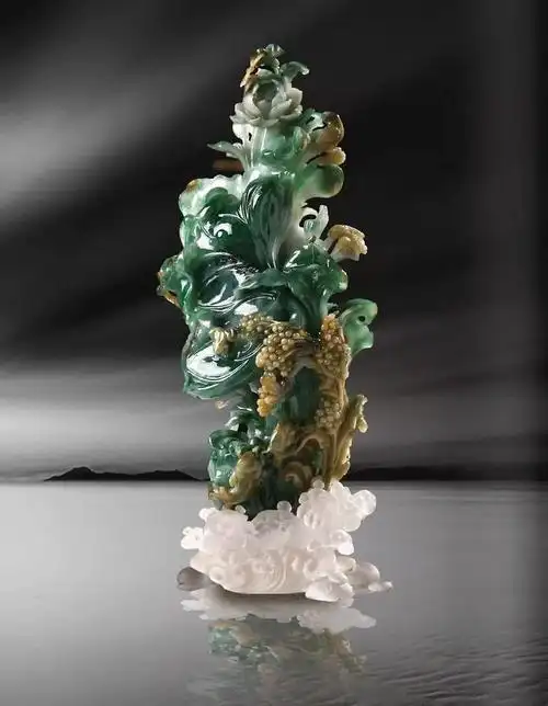 《事事如意》荣获"中国工艺美术作品暨国际艺术品展览会工艺苑百花奖"