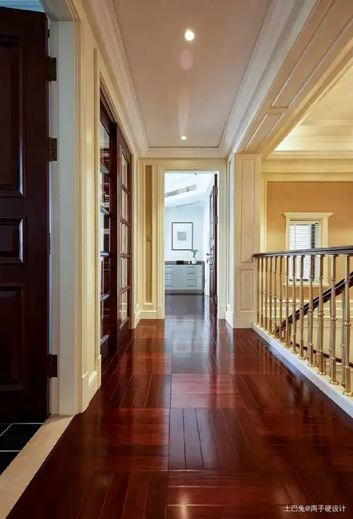 欧式风格的空间表达108㎡功能区木地板欧式豪华功能区设计图片赏析