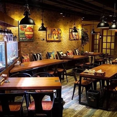 酒吧音乐餐厅实木餐桌椅套装桌子凳子小饭店餐厅复古铁艺西餐厅