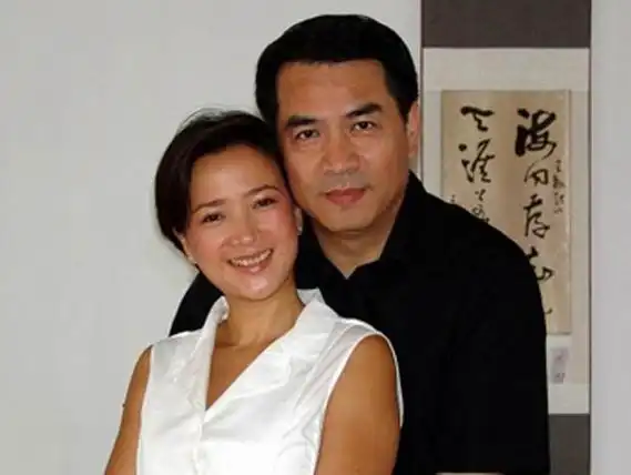 揭晓廖京生与何晴有孩子吗两人戏中默契合作惹绯闻