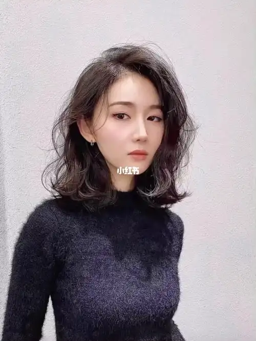 锁骨发烫发推荐