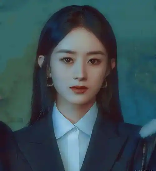 《谁是凶手》官宣演员海报,赵丽颖稳站c位,直发配西装既酷又飒_作品