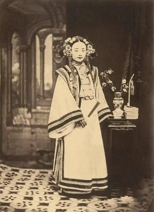 谁说清朝无美女,老照片带你看看清朝美女长什么样