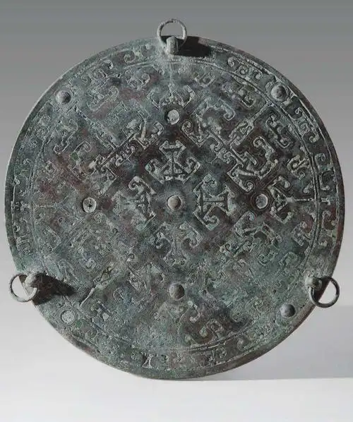 镶嵌几何形纹三钮镜-中国青铜器-专业词典