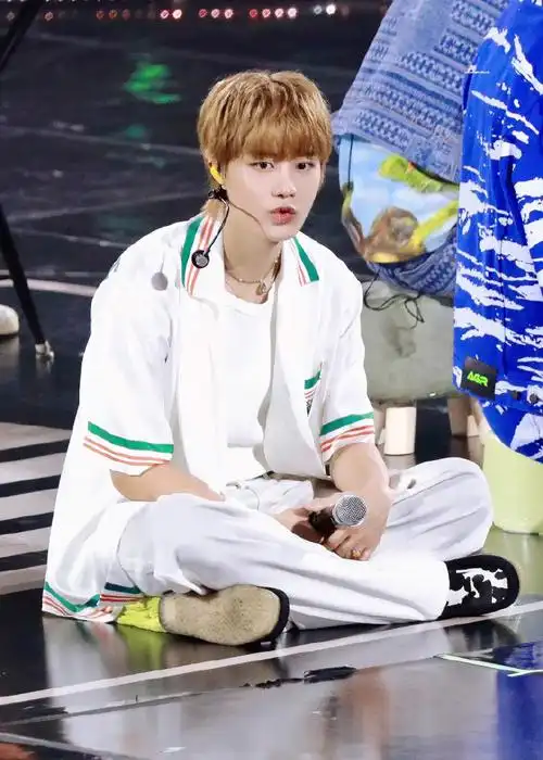 nct文泰一因骨折无法参加演唱会