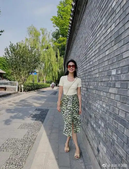 杨采钰92美照来啦!