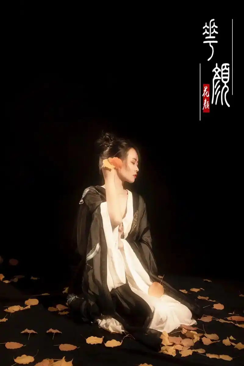 素尺无缘知锦绣,红尘有幸识丹青#写真 #古风 - 抖音