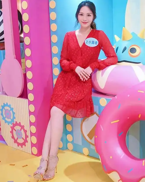 冯盈盈 crystal fung的图片