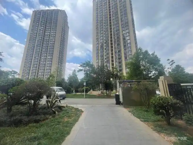 昆明房产网>昆明二手房>官渡二手房>董家湾二手房>圣世一品>800_600