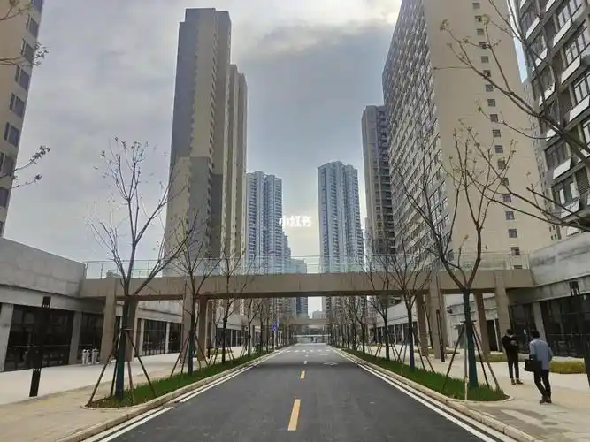 武昌火车站烽火村一居室天花板预订倒计时