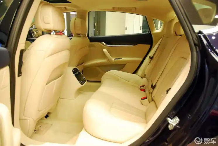 0t 标准型】玛莎拉蒂总裁_3.0t 标准型图片-网通社汽车