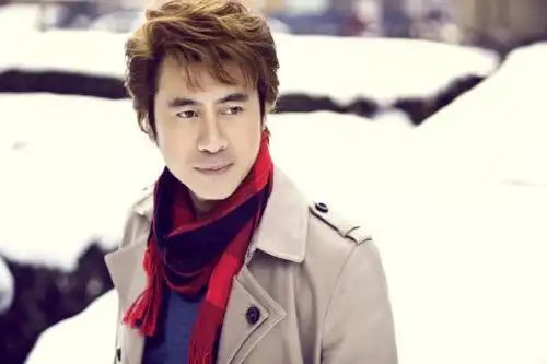 王鹤铮代言费|王鹤铮出场费|明星商演活动联系经纪人