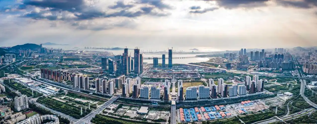 深圳前海高楼林立.南方日报记者 鲁力 摄