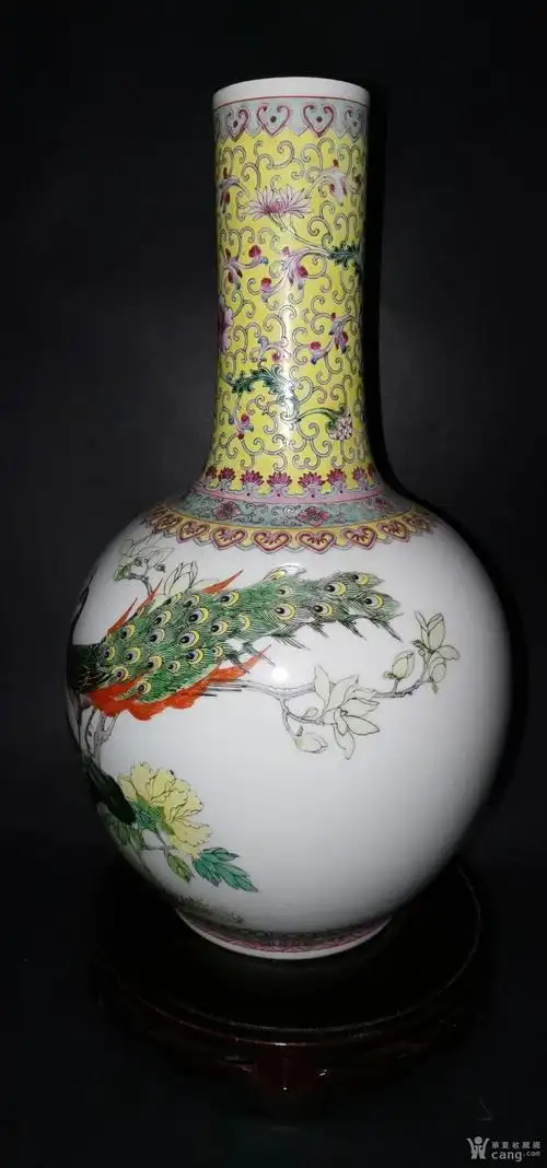 回流精品567粉彩花鸟孔雀牡丹大天球瓶
