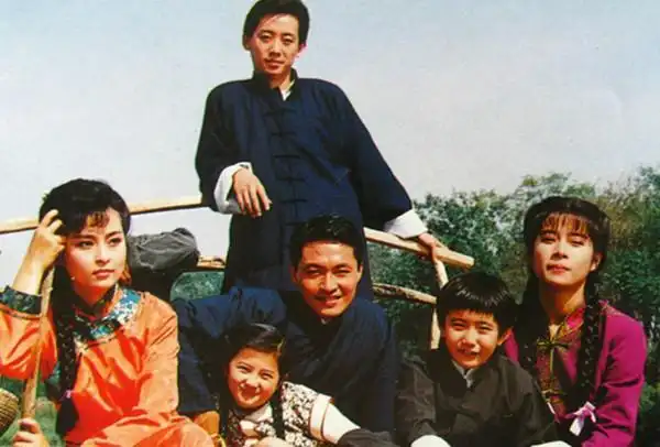 青青河边草演员表