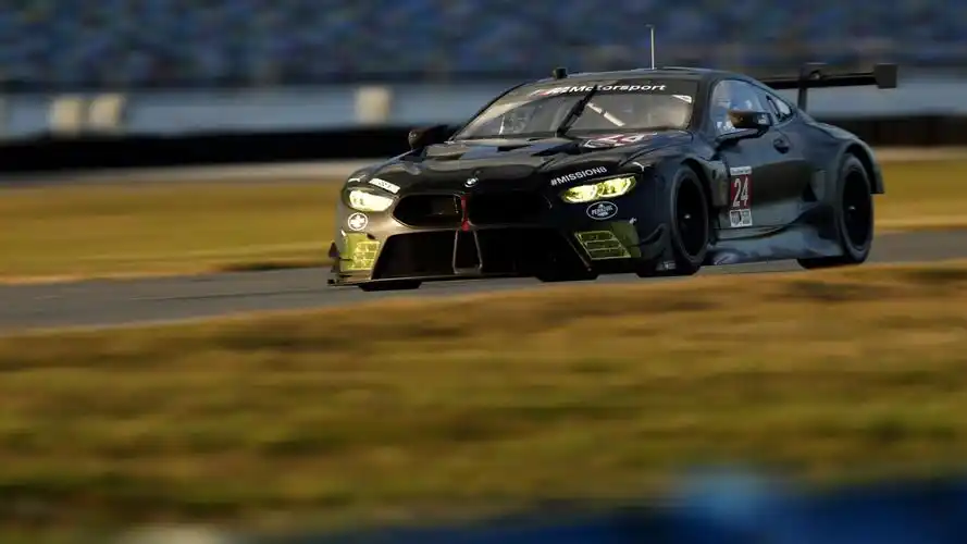 宝马m8赛道图,感受m这个字母的激情吧